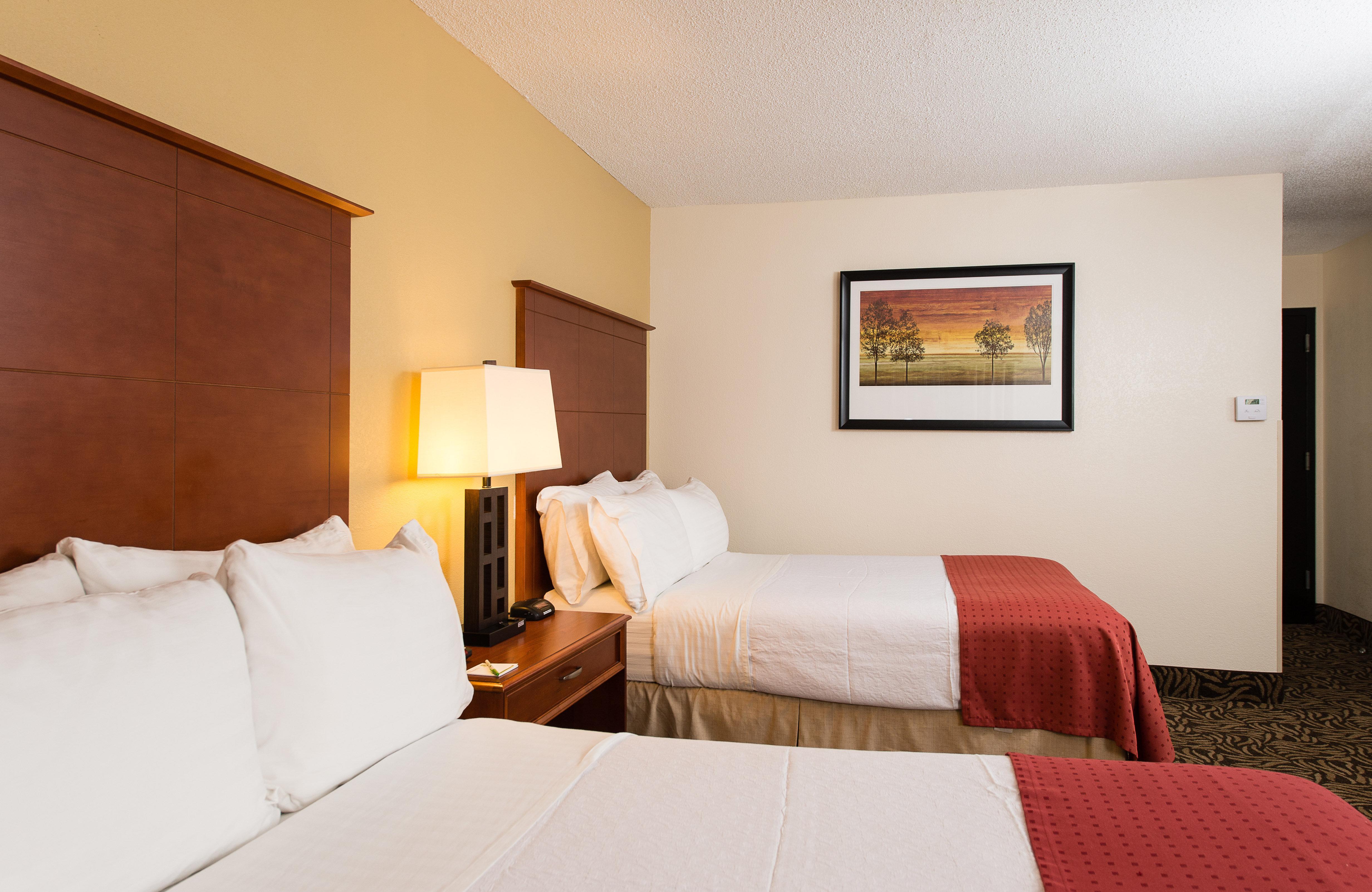Готель Doubletree By Hilton Wilmington, Nc Екстер'єр фото